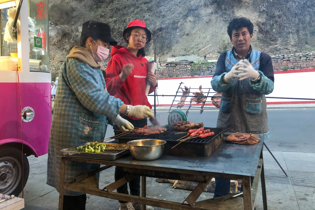 Street Barbeque at Siguniang town