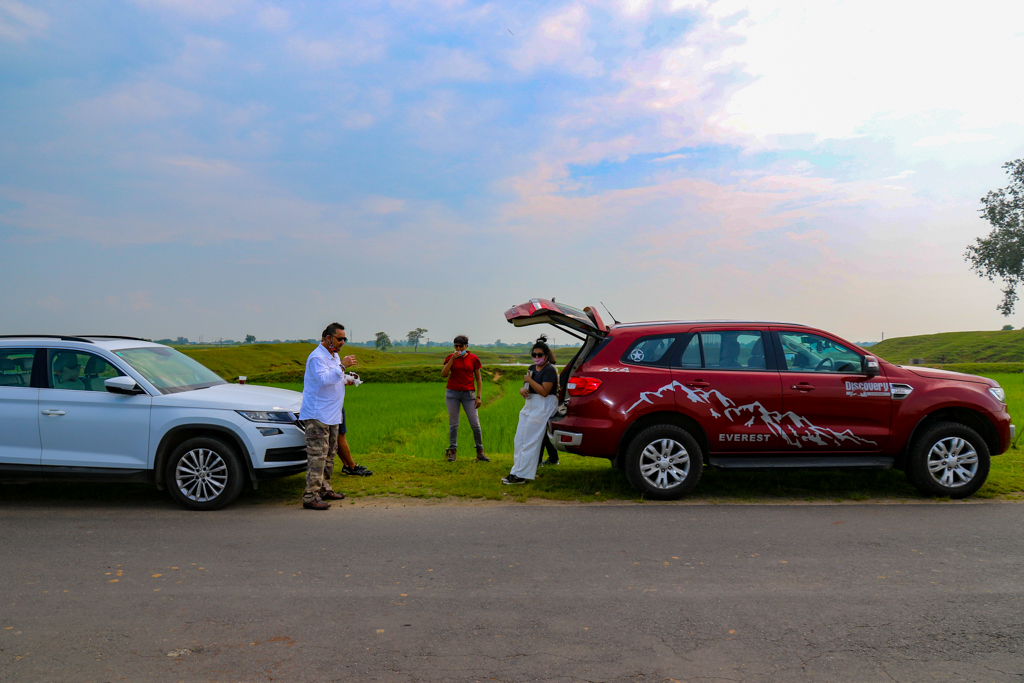 Pit-stop on the way in Purulia
